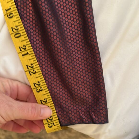 Beyond Yoga High waisted Midi Legging, Navy/Red Metallic, Size M - Picture 11 of 11